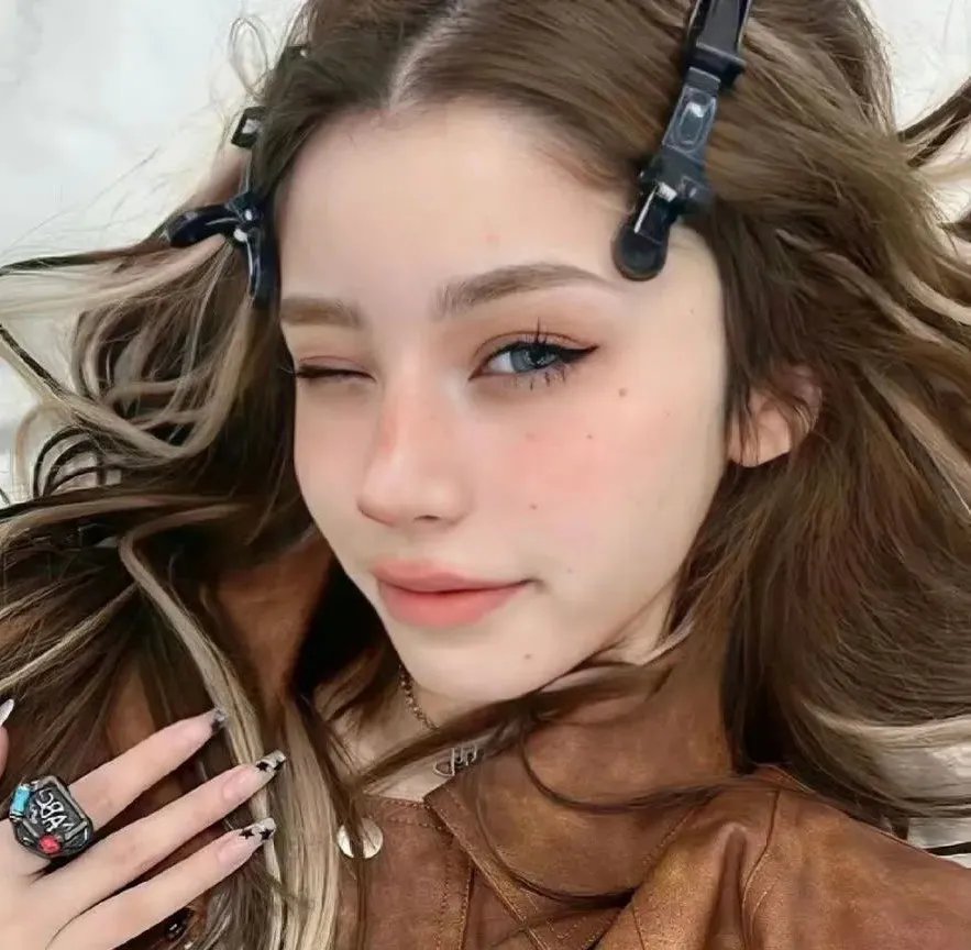 爱情鸟的自救 海报